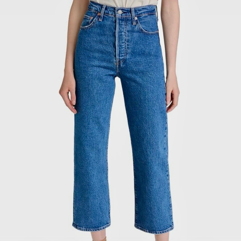Levi's High-Rise Women's Jeans in Light Blue